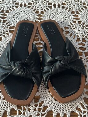 LOFT Black Knot-Front Slide Sandals with Tan Trim (shoe18)